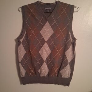 Stafford V-Neck Argyle Sweater Vest - Gray and Brown
